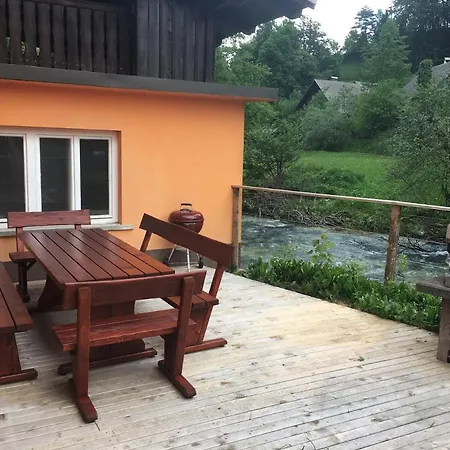 House By The River Prázdninový dům Zgornje Gorje